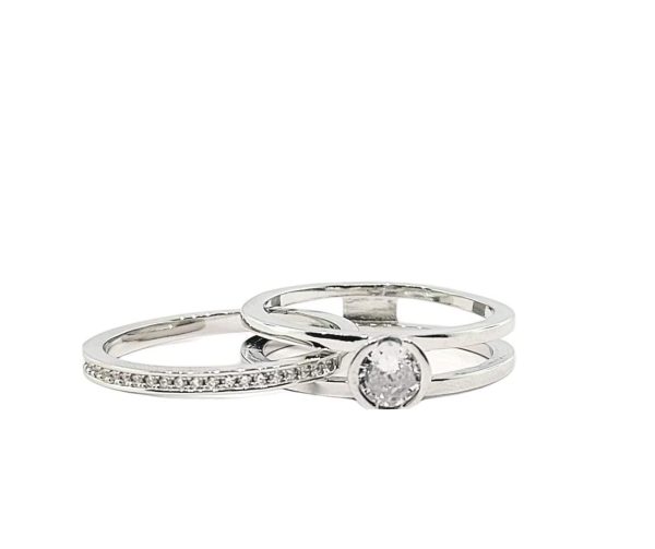 ANILLO CIRCONIA BISELADA CON CIRCONIAS A LOS LADOS EN MEDIO DE 2 ARGOLLAS LISAS 1-12274 3 ANILLO CIRCONIA BISELADA CON CIRCONIAS A LOS LADOS EN MEDIO DE 2 ARGOLLAS LISAS 1-12274 - Imagen 2