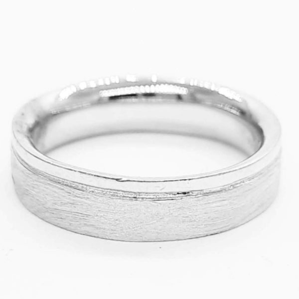 ARGOLLA CON UNA CINTA MATE Y ORILLA BRILLANTE 1-05851 2 ARGOLLA CON UNA CINTA MATE Y ORILLA BRILLANTE 1-05851