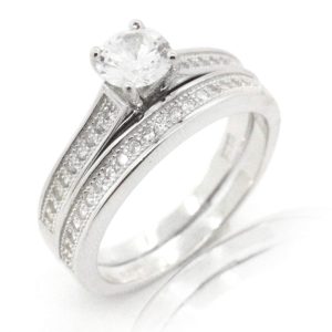 ANILLO JACKET CON CIRCONIAS BLANCAS MONTURA EN V 1-11349