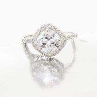 ANILLO ROMBO COLOR PLATA CIRCONIAS BLANCAS 1-11466