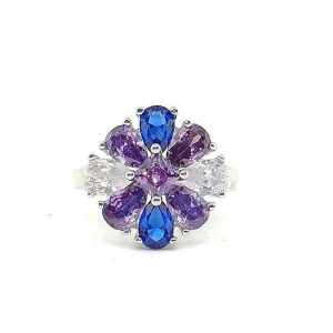 ANILLO CON GOTAS DE  CIRCONIAS BLANCAS AZULES Y LILA COON ROMBO LILA EN MEDIO 1-12201