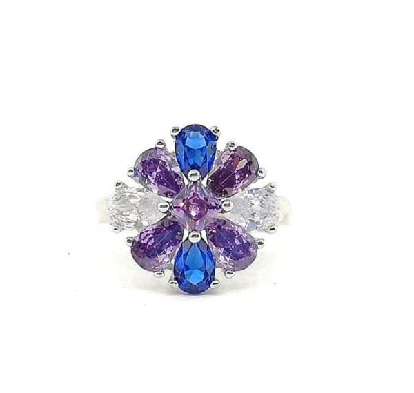 ANILLO CON GOTAS DE CIRCONIAS BLANCAS AZULES Y LILA COON ROMBO LILA EN MEDIO 1-12201 2 ANILLO CON GOTAS DE CIRCONIAS BLANCAS AZULES Y LILA COON ROMBO LILA EN MEDIO 1-12201