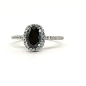 ANILLO DE PLATA 925 CON CIRCONIA OVALADA NEGRA Y MICROCIRCONIAS BLANCAS AL REDEDOR 1-11705