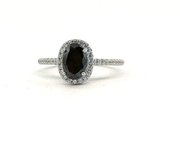 ANILLO DE PLATA 925 CON CIRCONIA OVALADA NEGRA Y MICROCIRCONIAS BLANCAS AL REDEDOR 1-11705 2 ANILLO DE PLATA 925 CON CIRCONIA OVALADA NEGRA Y MICROCIRCONIAS BLANCAS AL REDEDOR 1-11705