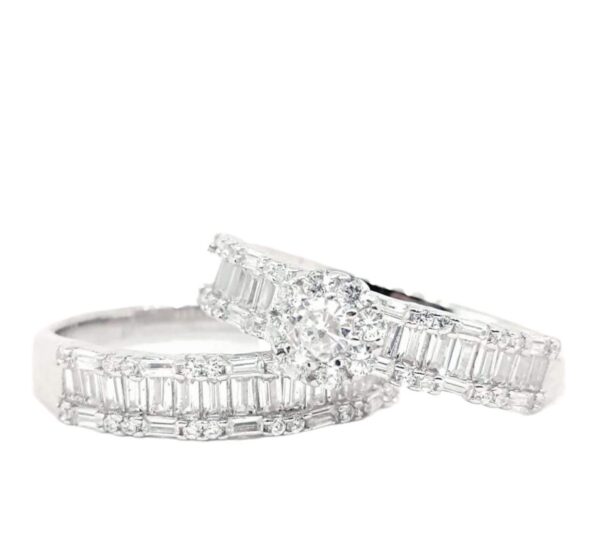 ANILLO JACKET CON BAGUETTES EN MEDIO Y CIRCONIAS ALREDEDOR CON 1 FLOR 1-11765 2 ANILLO JACKET CON BAGUETTES EN MEDIO Y CIRCONIAS ALREDEDOR CON 1 FLOR 1-11765