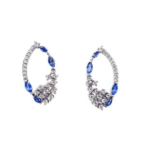 ARETE EN FORMA DE MARQUESA CON CIRCONIAS BLANCAS Y CUATRO MARQUESAS AZULES 1-11717